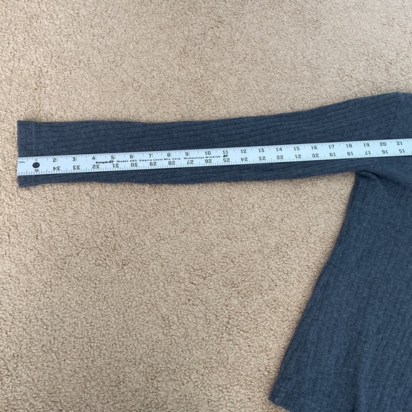 GAP Gray Ribbed Cardigan Sweater - Picture 5 of 5